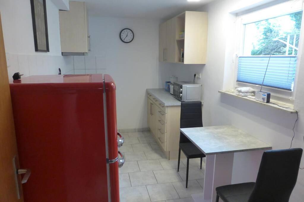 Wunderschöne komplett neu eingerichtete Wohnung Emmerthal Exterior foto